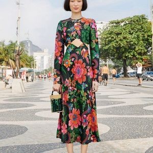 Gorgeous cut out dress with tags from Farm Rio. Never worn.